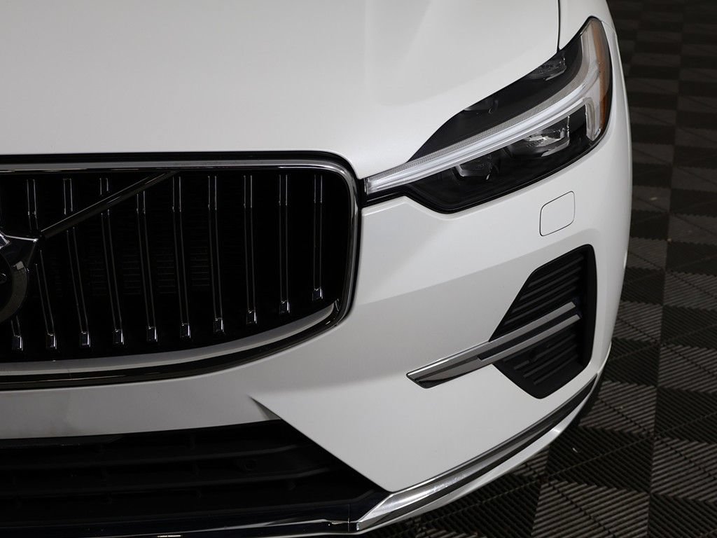 Used 2023 Volvo XC60 B5 Plus w/ Climate Package AWD/4WD image 16