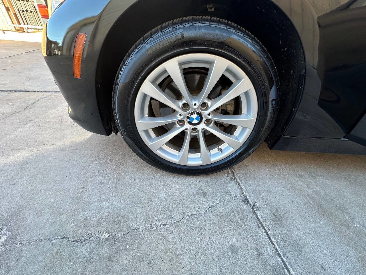 Used 2018 BMW 320i Sedan image 20