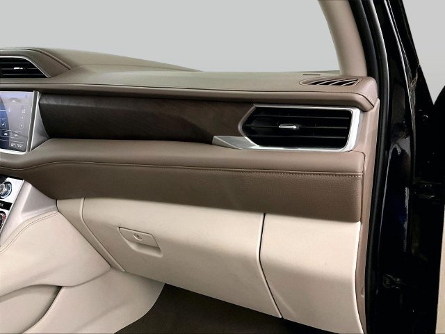Used 2021 GMC Yukon Denali w/ Denali Ultimate Package AWD/4WD image 15