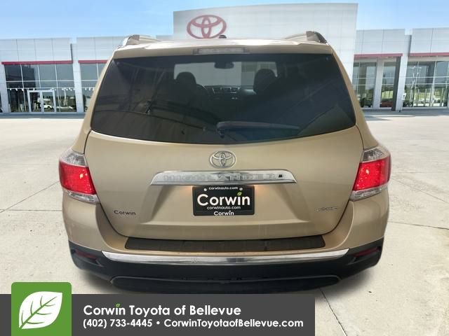 Used 2012 Toyota Highlander Limited image 4