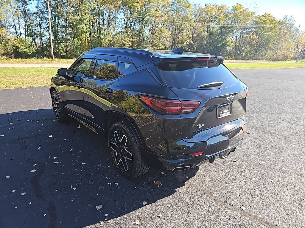 Used 2024 Chevrolet Blazer RS w/ Driver Confidence II Package image 5