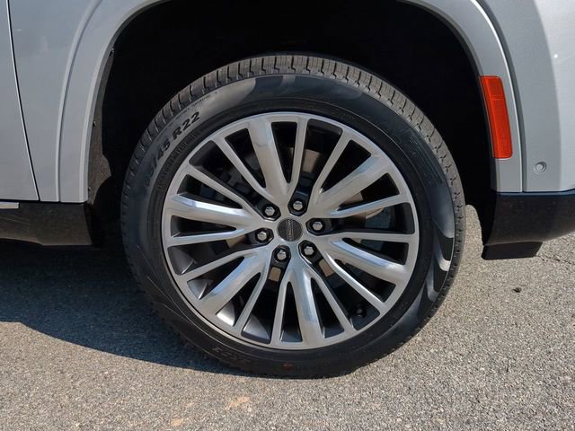 New 2023 Jeep Grand Wagoneer Series III image 12