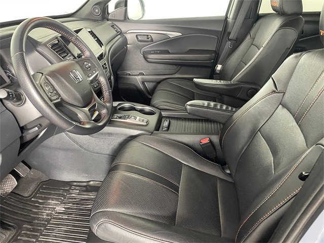 Certified 2022 Honda Passport TrailSport image 3