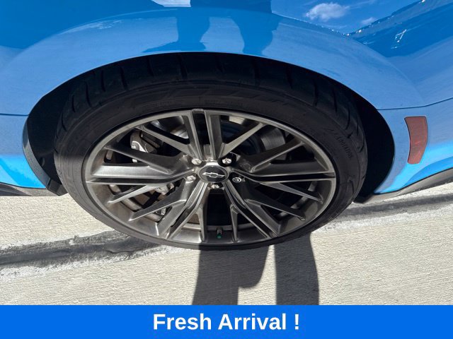 Used 2022 Chevrolet Camaro ZL1 RWD image 18
