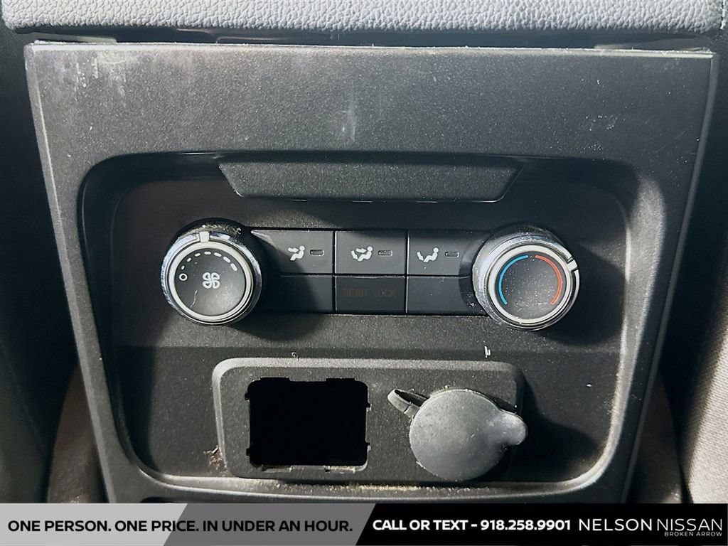 Used 2016 Ford Flex SE image 23