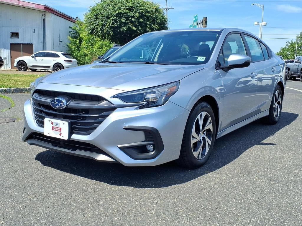 Certified 2025 Subaru Legacy Premium AWD/4WD image 3