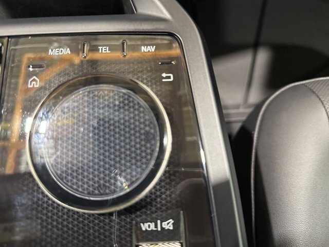 Used 2025 BMW iX xDrive50 w/ Sport Package image 37