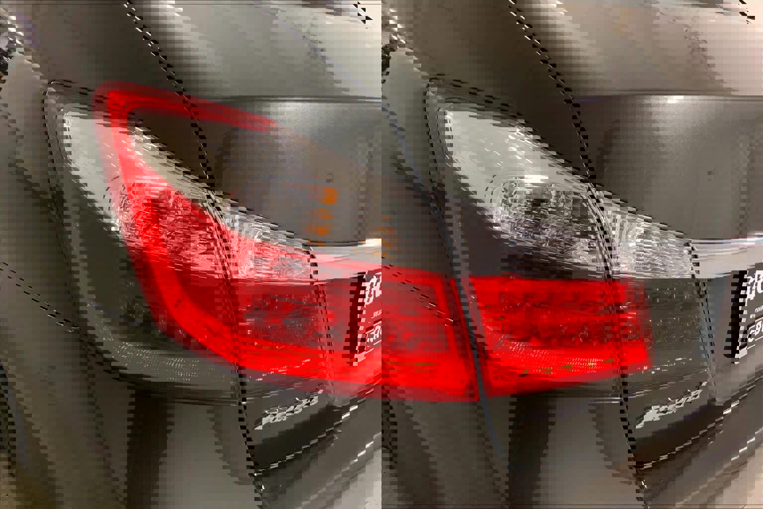 Used 2015 Honda Accord EX-L image 28