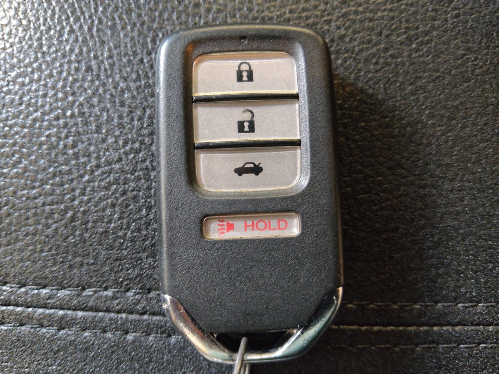 Used 2015 Honda Accord EX-L image 32