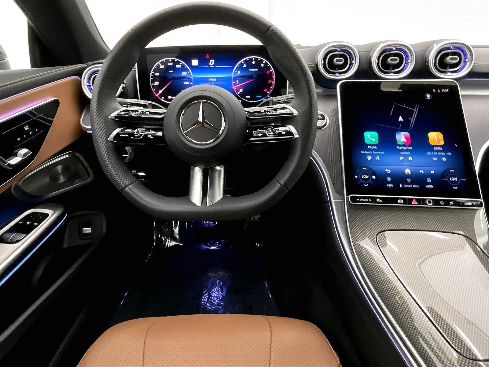 Used 2026 Mercedes-Benz CLE 450 4MATIC Coupe image 4