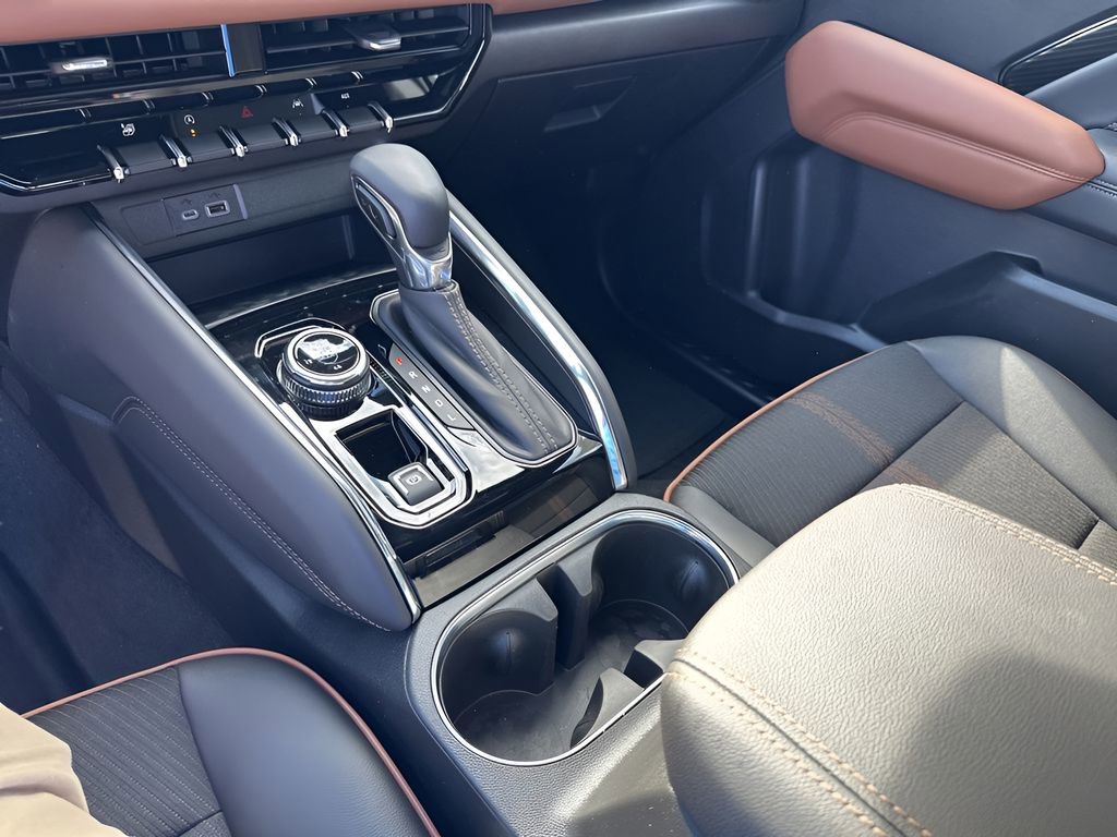 New 2026 GMC Canyon AT4 image 36