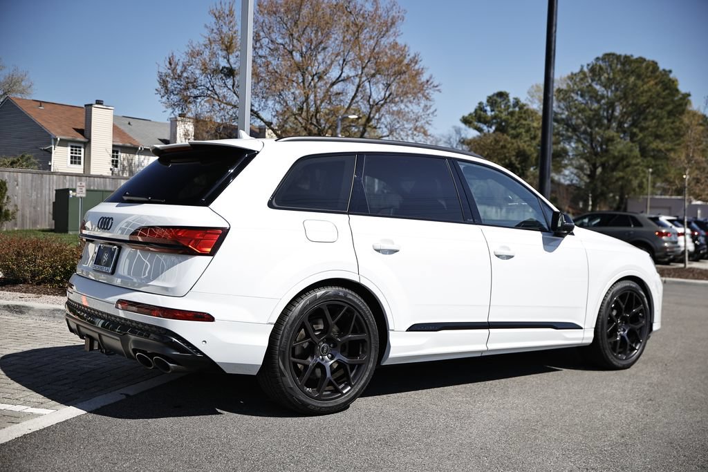 New 2026 Audi SQ7 Premium Plus AWD/4WD image 7
