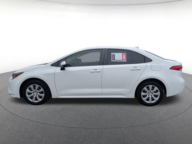 Used 2023 Toyota Corolla LE FWD image 3
