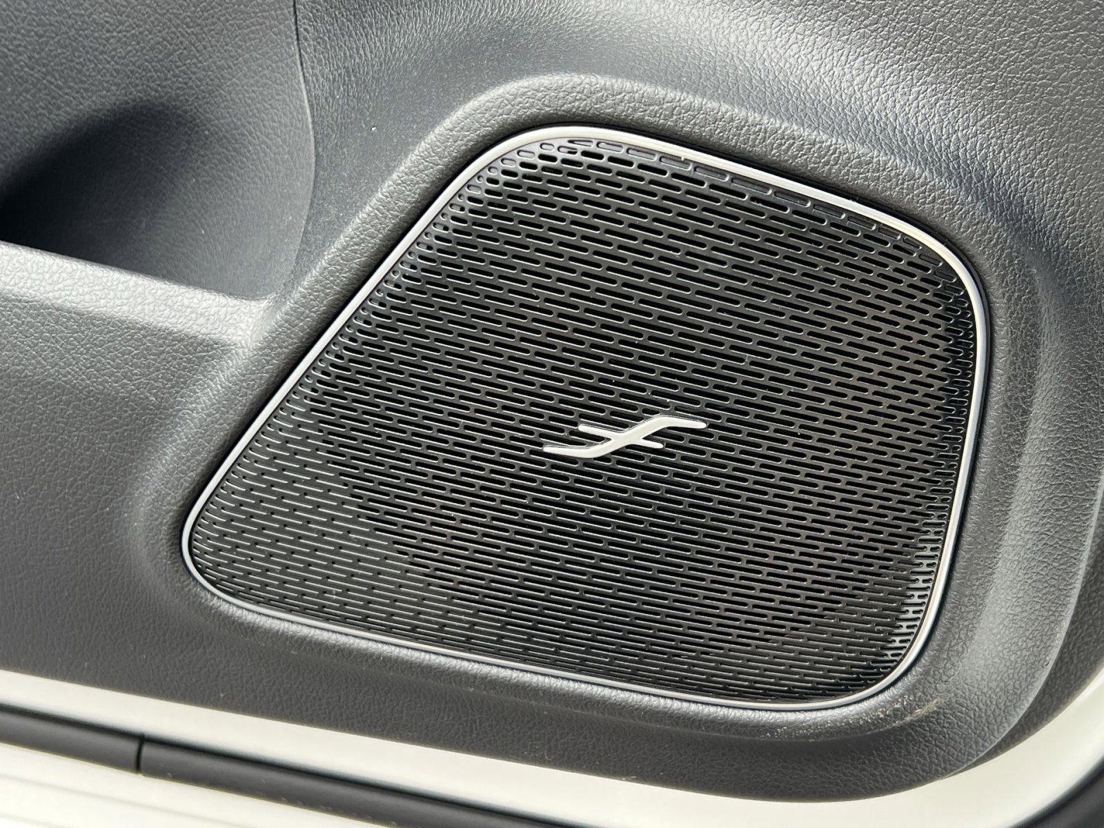 New 2026 Mercedes-Benz GLA 250 4MATIC image 34