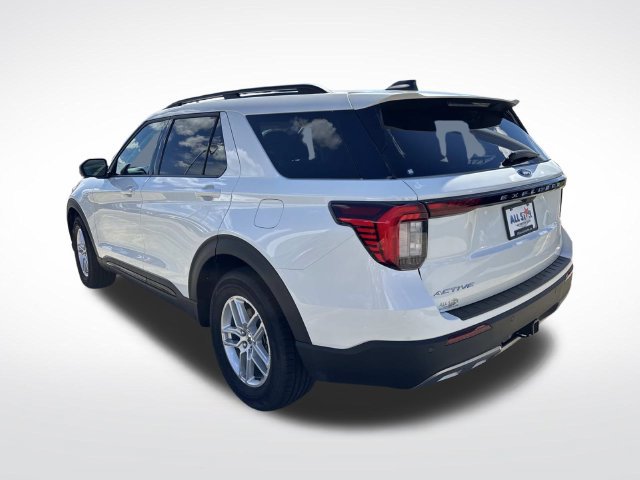 New 2026 Ford Explorer Active w/ Active Comfort Package RWD image 5