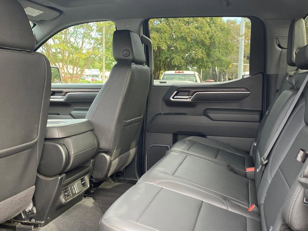 Used 2025 GMC Sierra 1500 SLT image 21