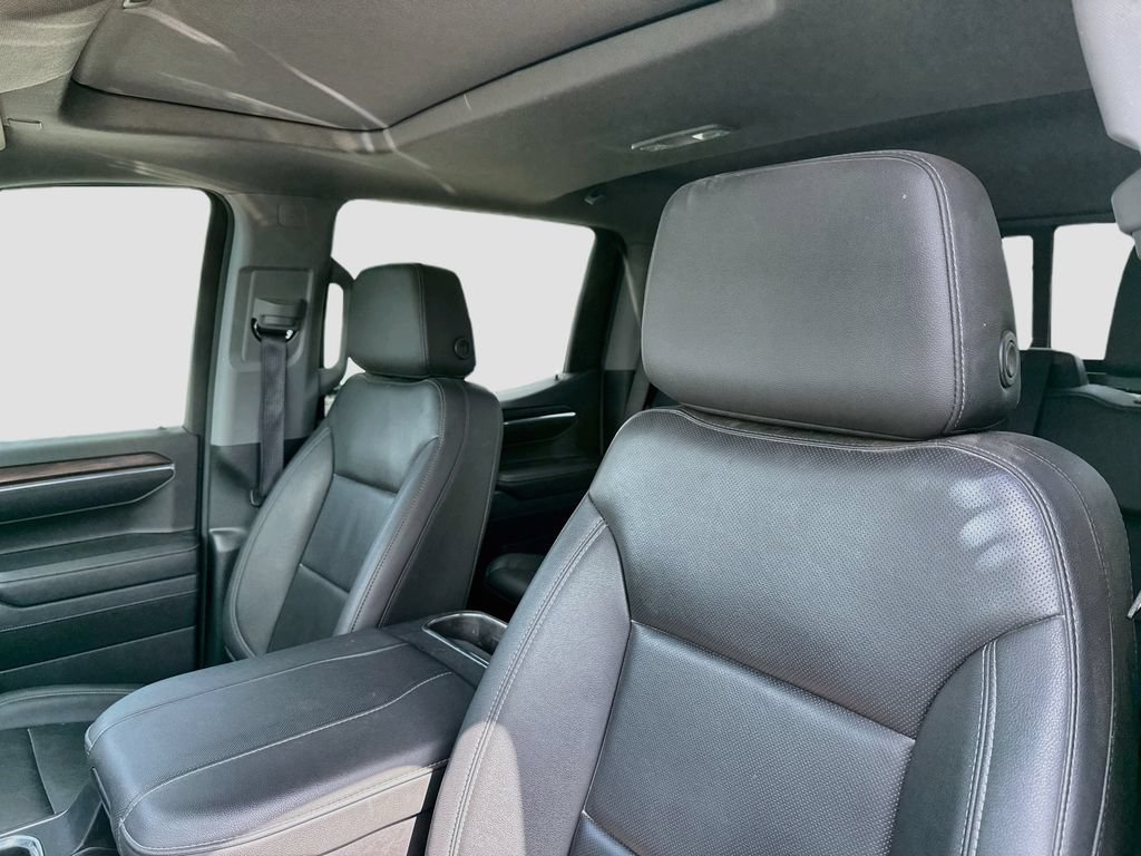 Used 2024 GMC Sierra 1500 SLT AWD/4WD image 13