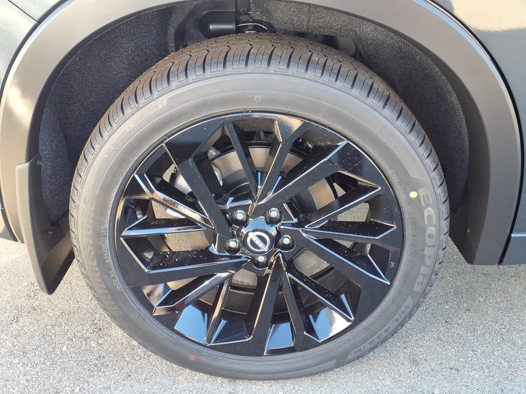 New 2026 Nissan Rogue Platinum AWD/4WD image 4