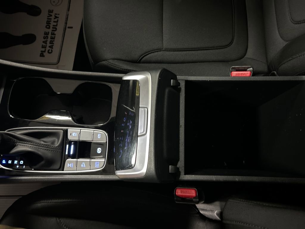 Used 2023 Hyundai Tucson SE image 19