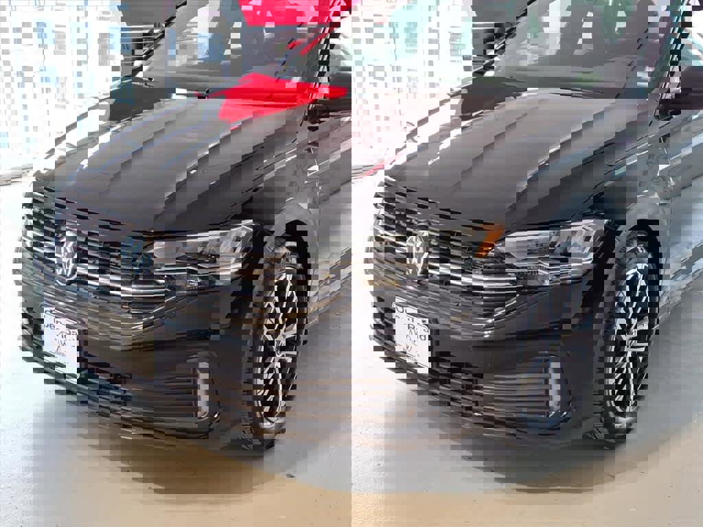 Certified 2023 Volkswagen Jetta Sport image 7