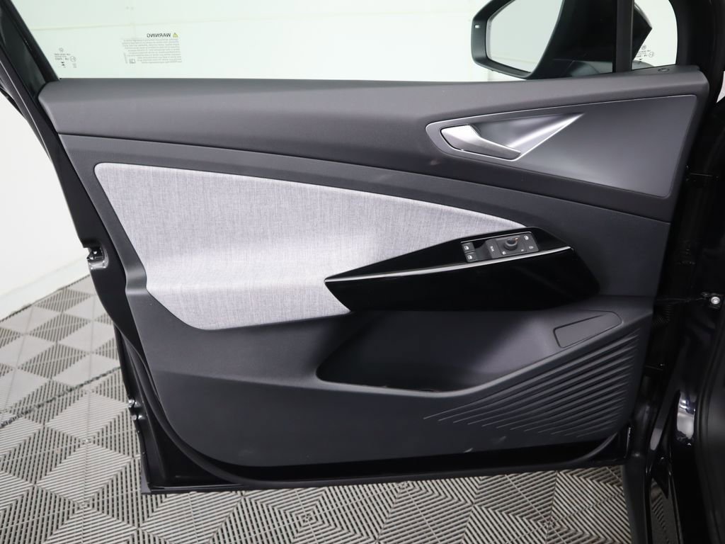New 2026 Volkswagen ID.4 Pro image 25