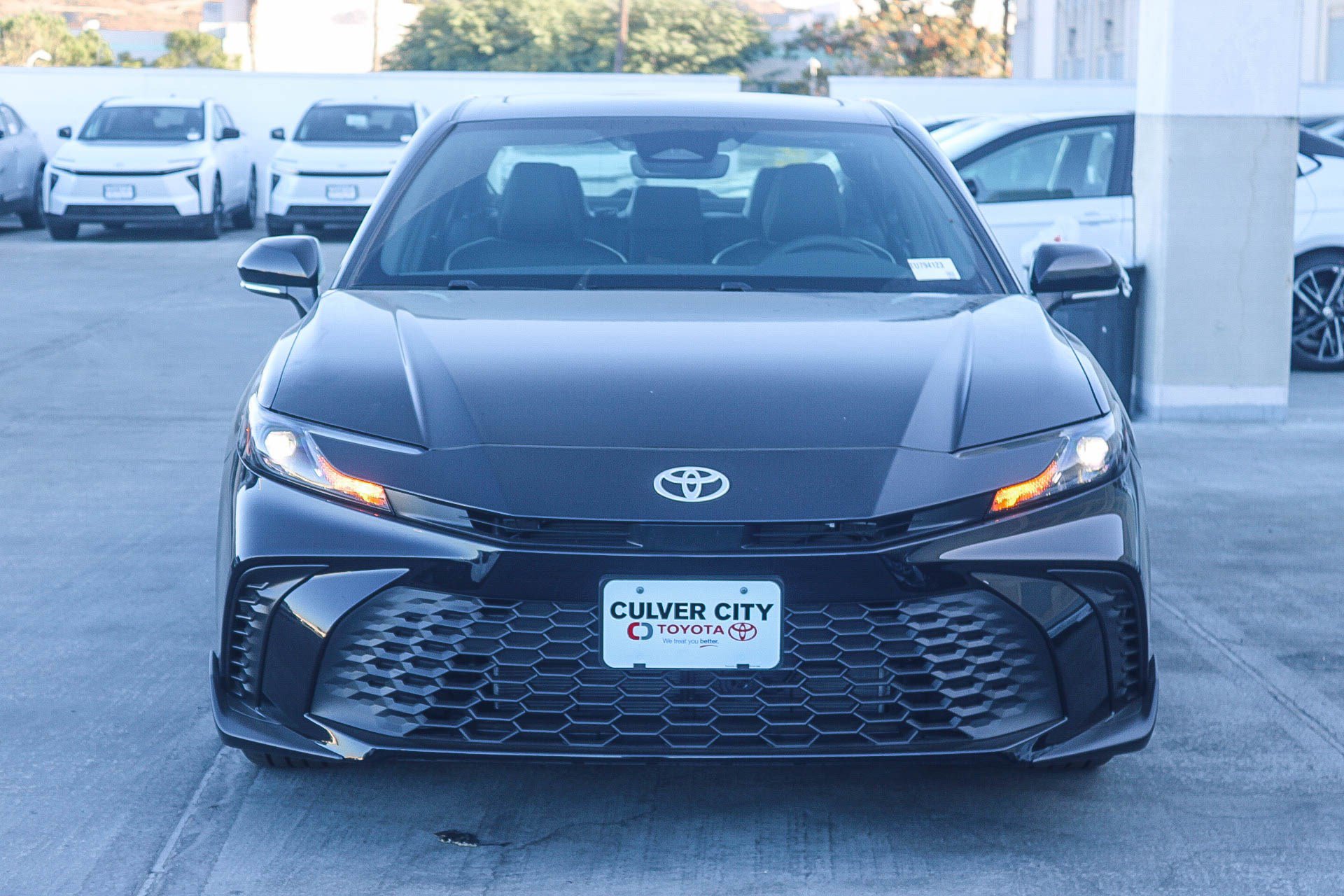 New 2026 Toyota Camry SE w/ Convenience Package FWD image 2