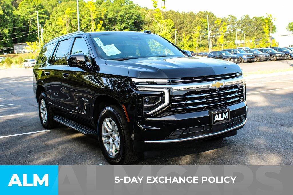 Used 2025 Chevrolet Tahoe LT AWD/4WD image 4
