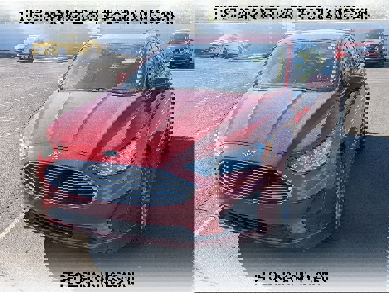 Used 2019 Ford Fusion SE image 1