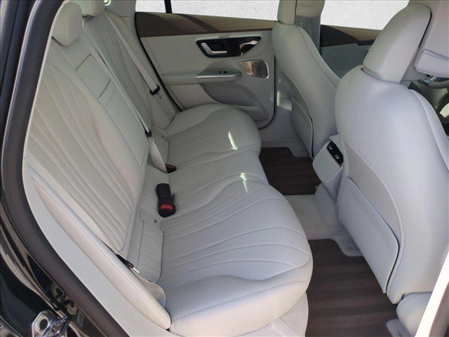 Certified 2023 Mercedes-Benz EQE 500 4MATIC Sedan image 22