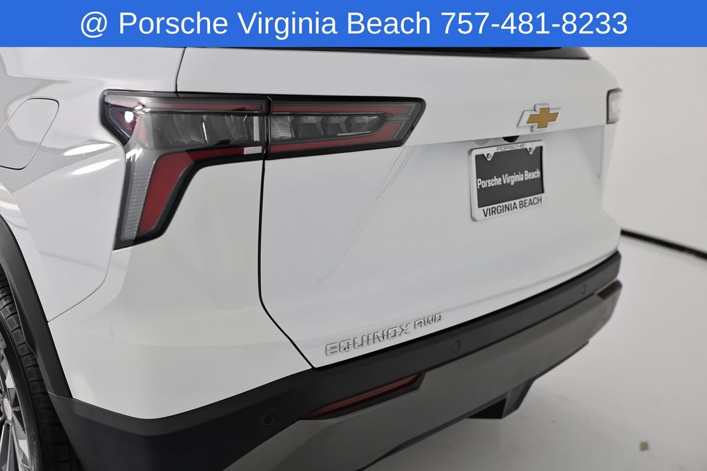 Used 2026 Chevrolet Equinox LT AWD/4WD image 15