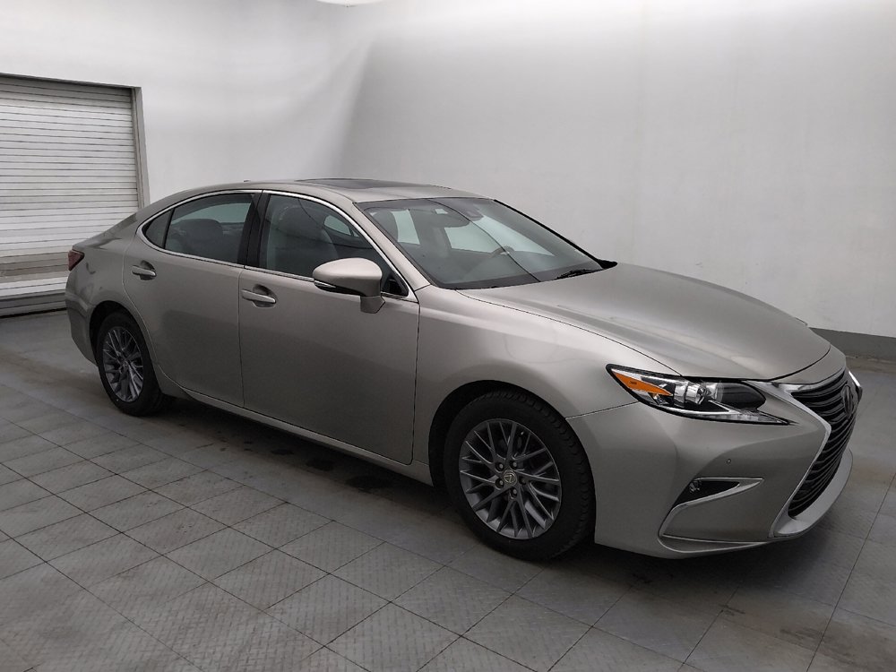 Used 2018 Lexus ES 350 w/ Premier Package image 11