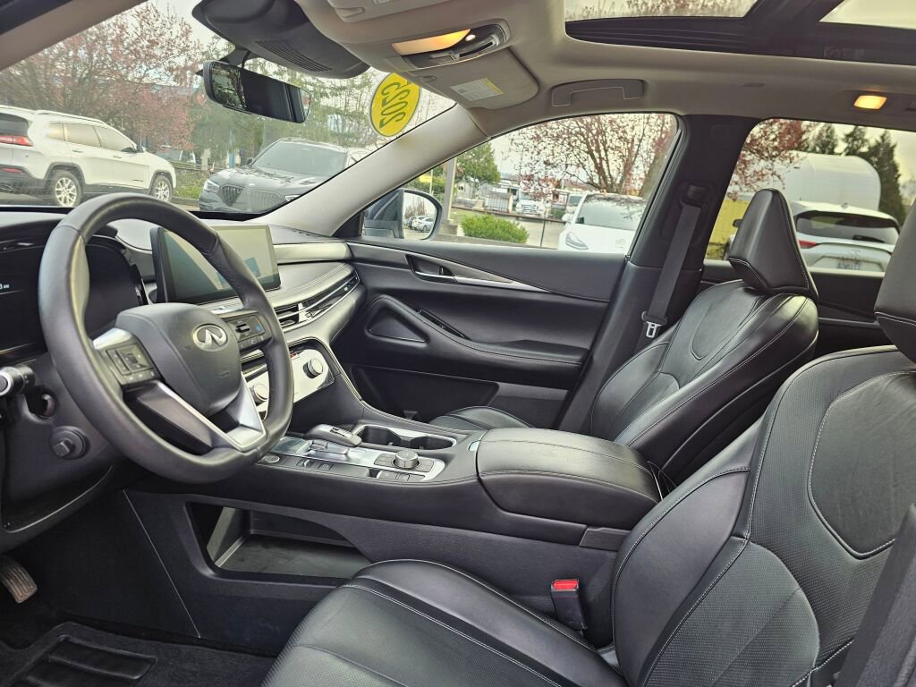 Used 2025 INFINITI QX60 Luxe AWD/4WD image 25