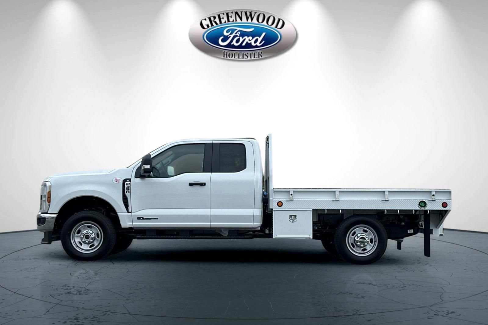 New 2026 Ford F350 XL w/ XL Chrome Package image 7