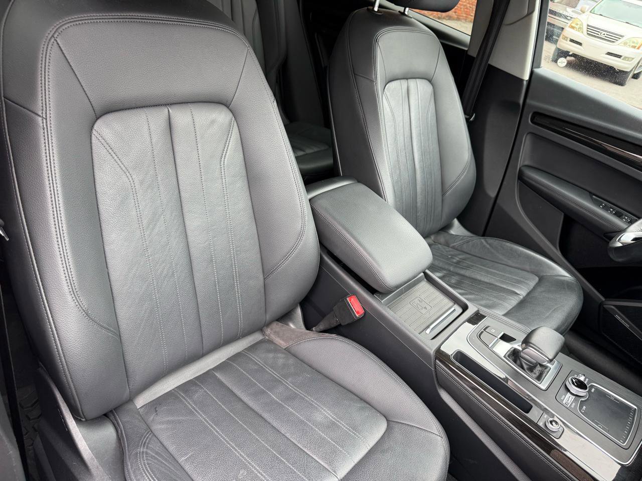 Used 2020 Audi Q5 2.0T Premium Plus w/ Premium Plus Package AWD/4WD image 9