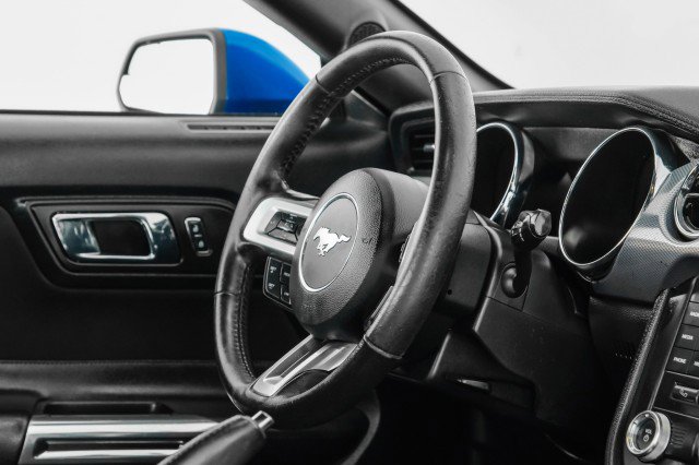 Used 2017 Ford Mustang GT image 11