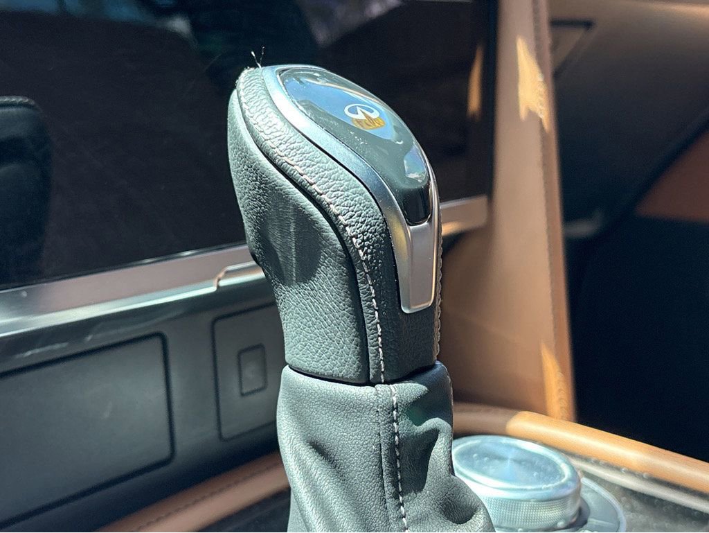 Certified 2024 INFINITI QX80 Sensory w/ Cargo Package image 32