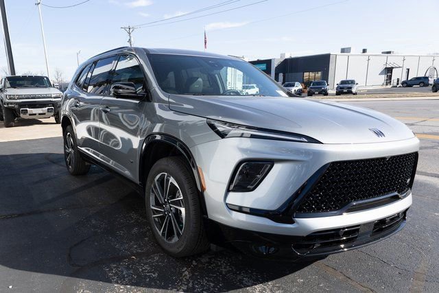 New 2026 Buick Enclave Sport Touring w/ Power Package image 18