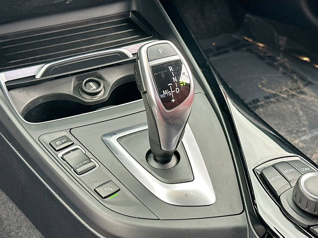 Used 2019 BMW 230i Coupe w/ Convenience Package image 16