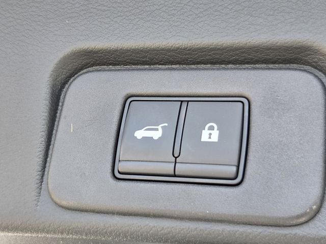 Used 2025 Nissan Rogue Platinum AWD/4WD image 40