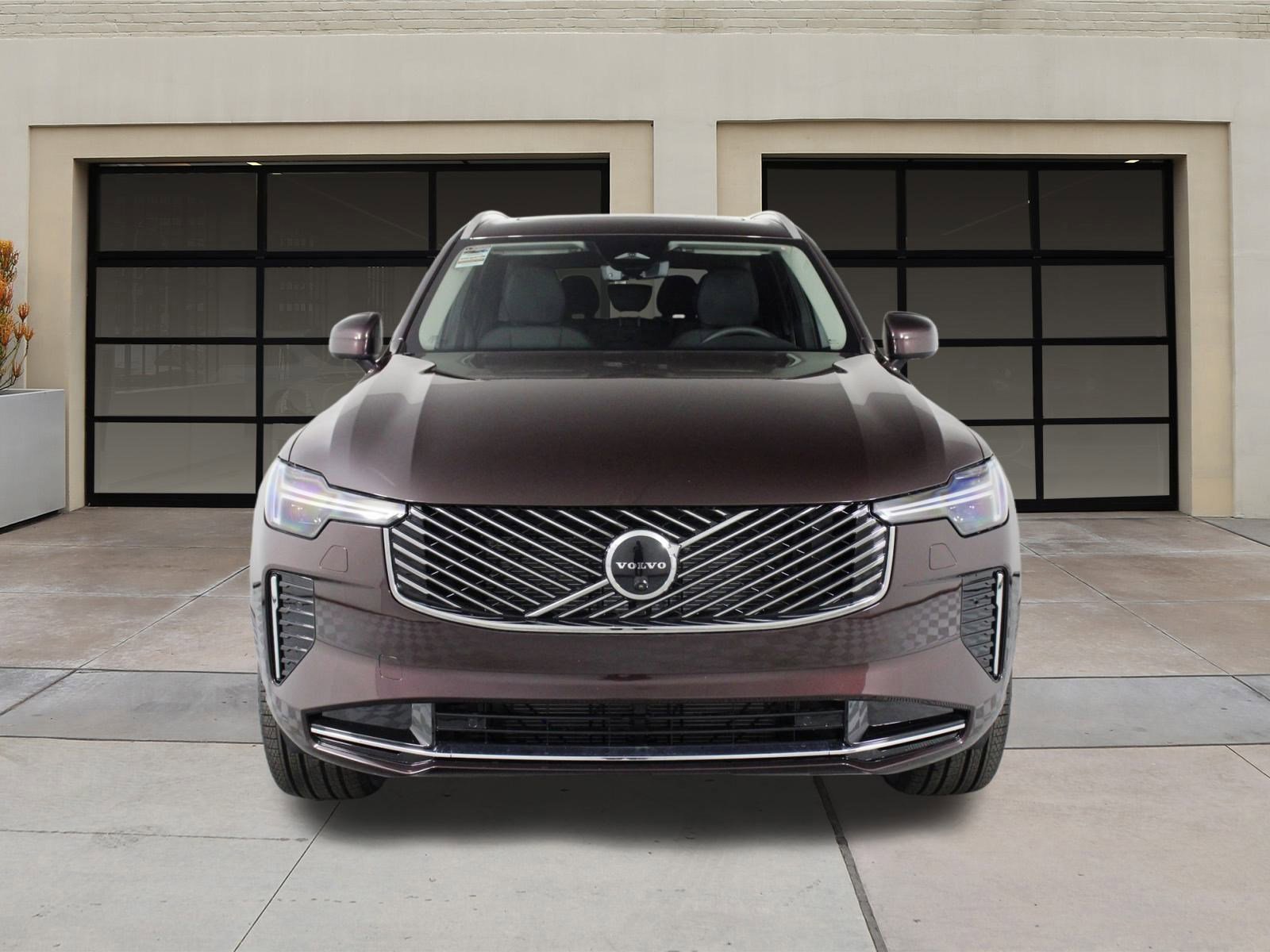 New 2026 Volvo XC90 B5 Plus image 2