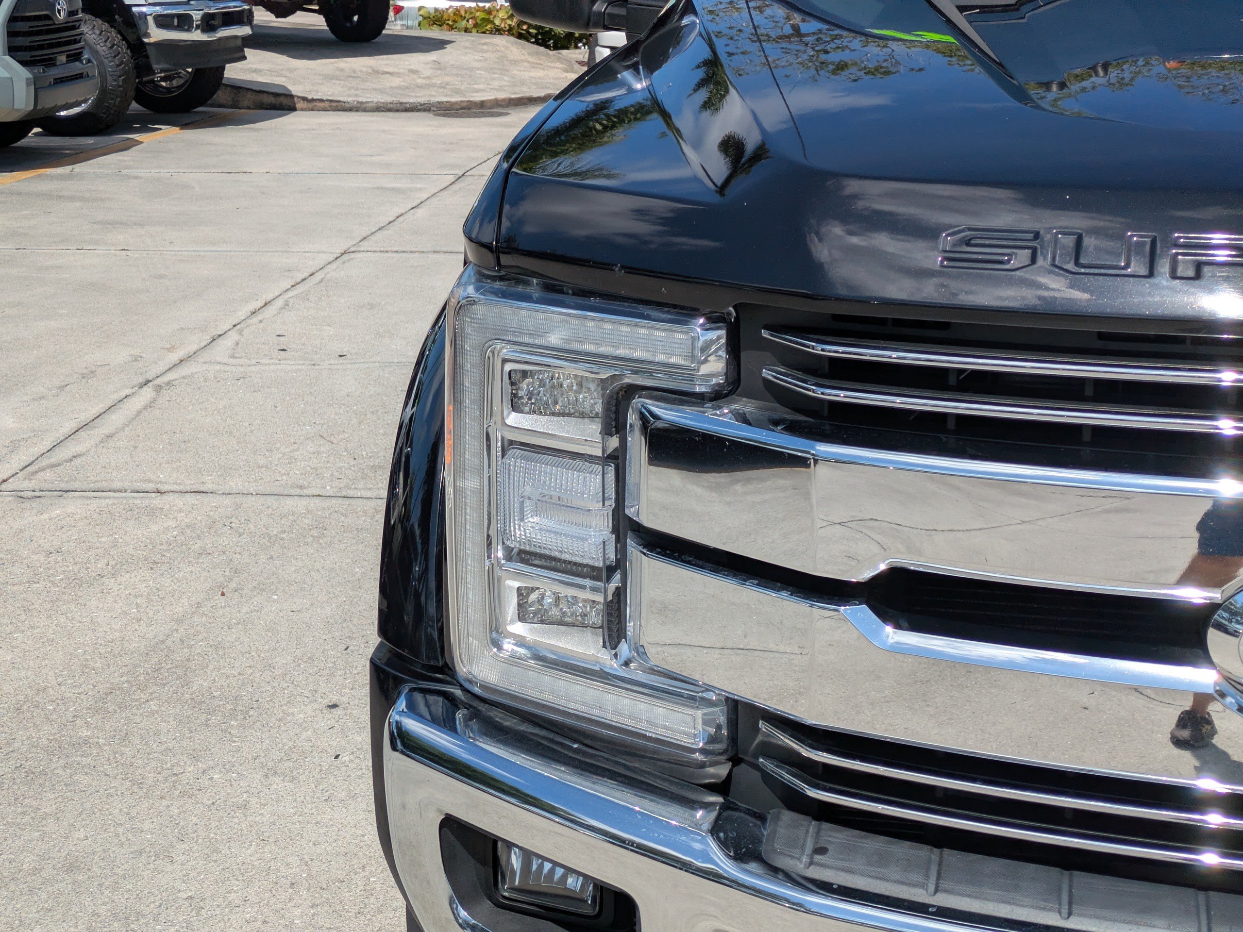 Used 2019 Ford F450 Lariat w/ Lariat Ultimate Package AWD/4WD image 9