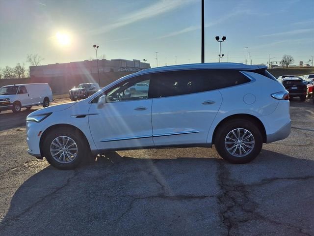 Used 2024 Buick Enclave Premium image 31