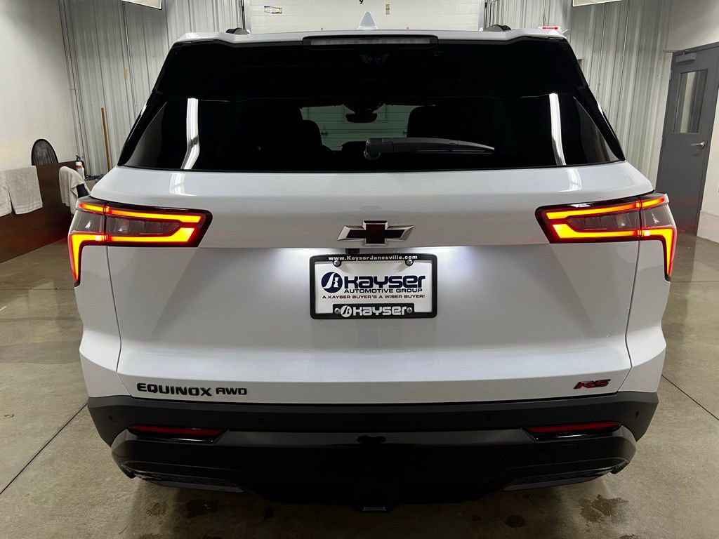 New 2026 Chevrolet Equinox RS w/ Convenience Package III image 4
