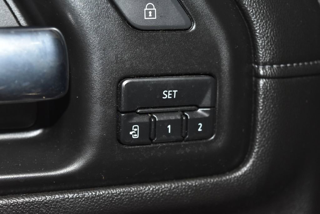 Used 2022 GMC Sierra 2500 Denali image 5