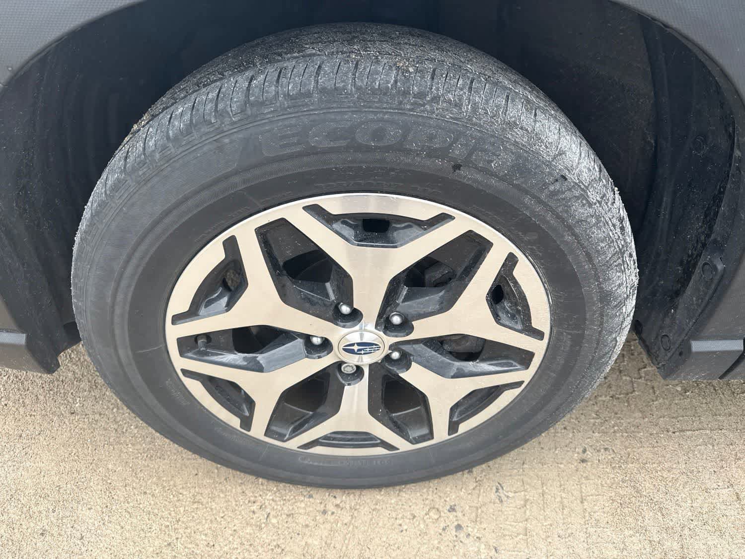 Used 2023 Subaru Forester Premium AWD/4WD image 6