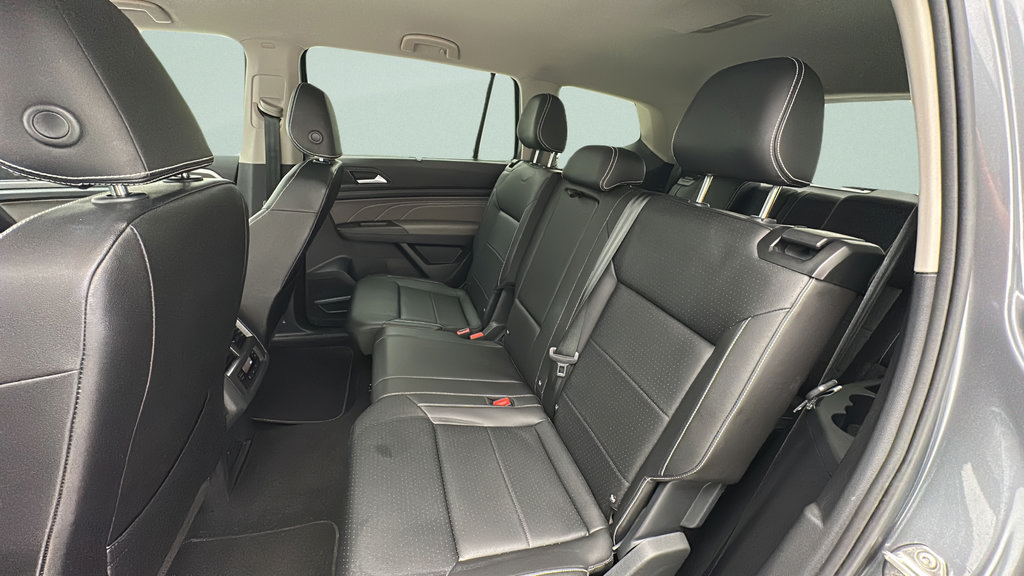 Used 2023 Volkswagen Atlas SE AWD/4WD image 10