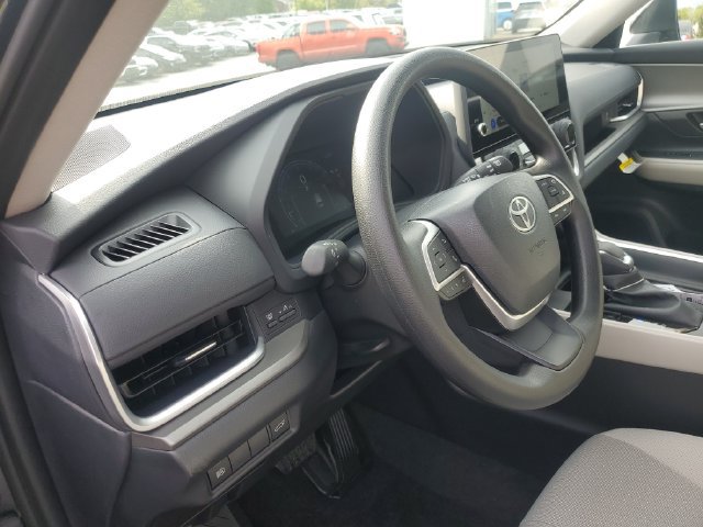 New 2026 Toyota Grand Highlander AWD image 19