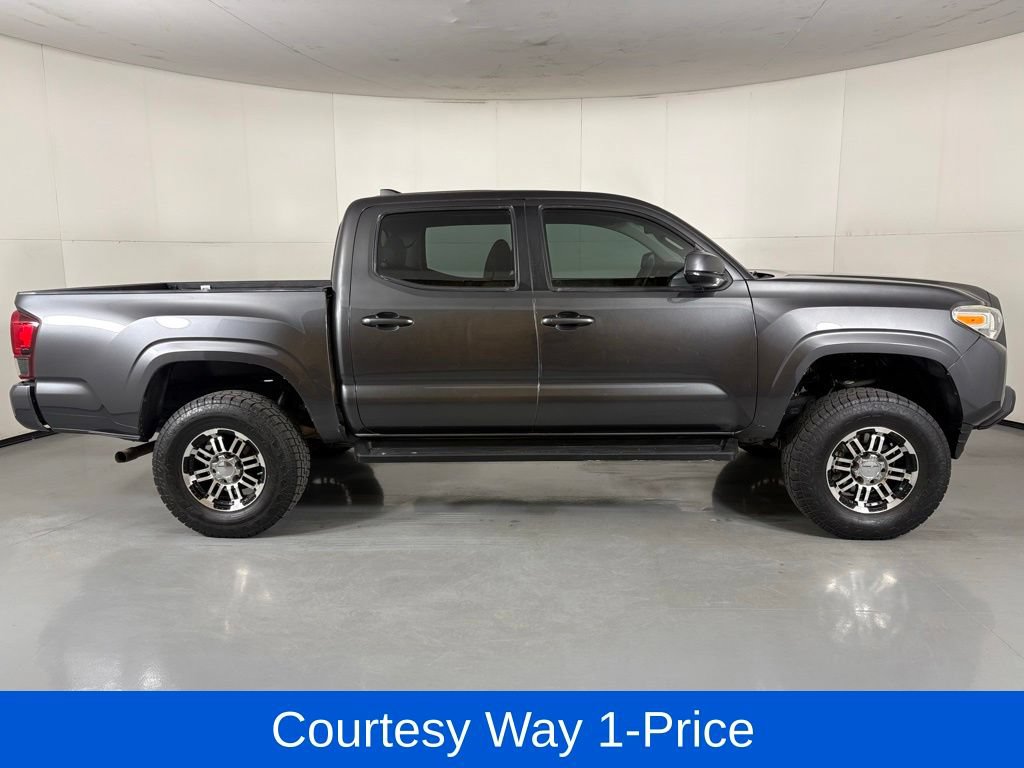 Used 2018 Toyota Tacoma SR w/ SR Convenience Package AWD/4WD image 12