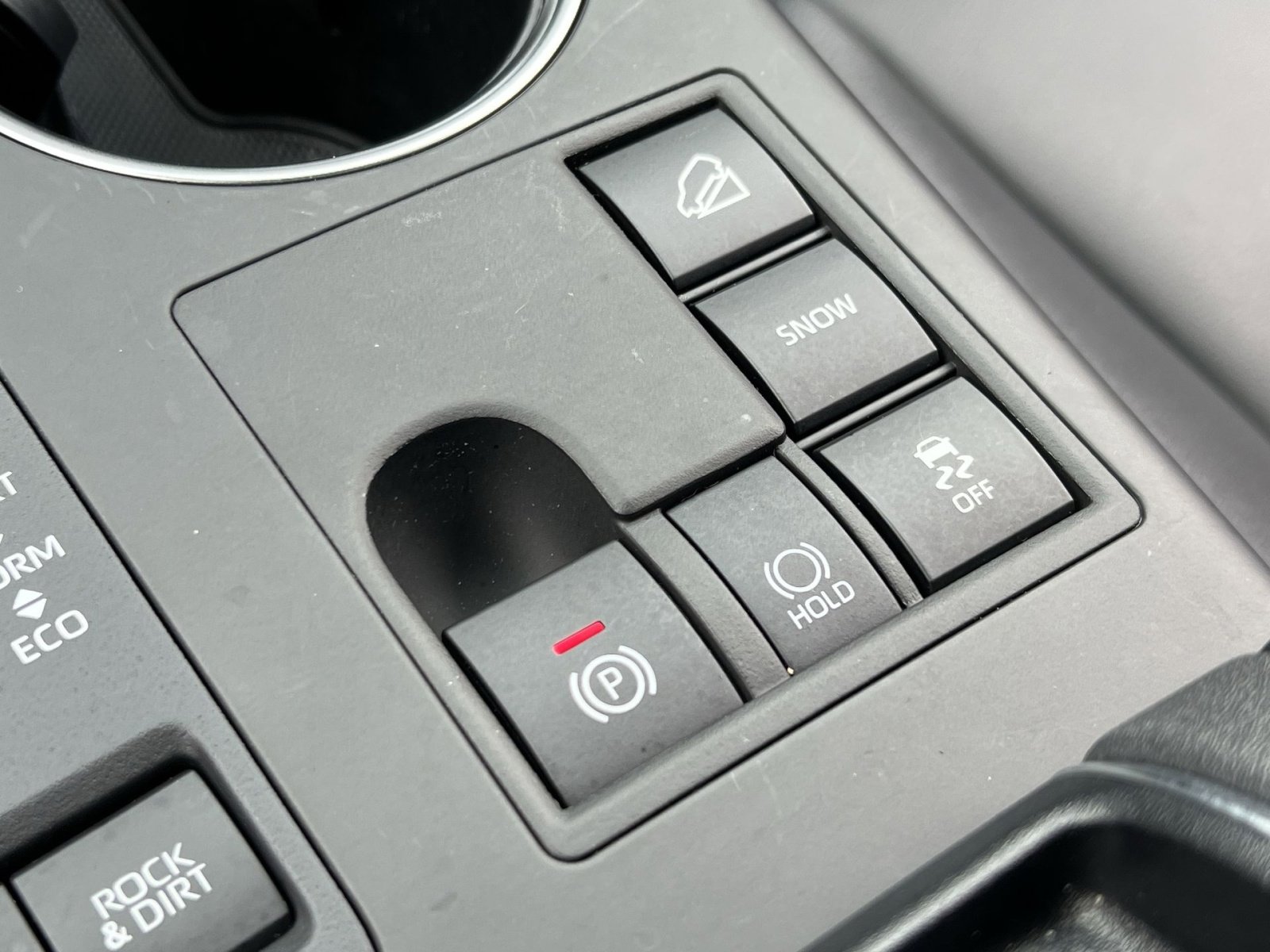 Used 2024 Toyota Highlander XLE image 34