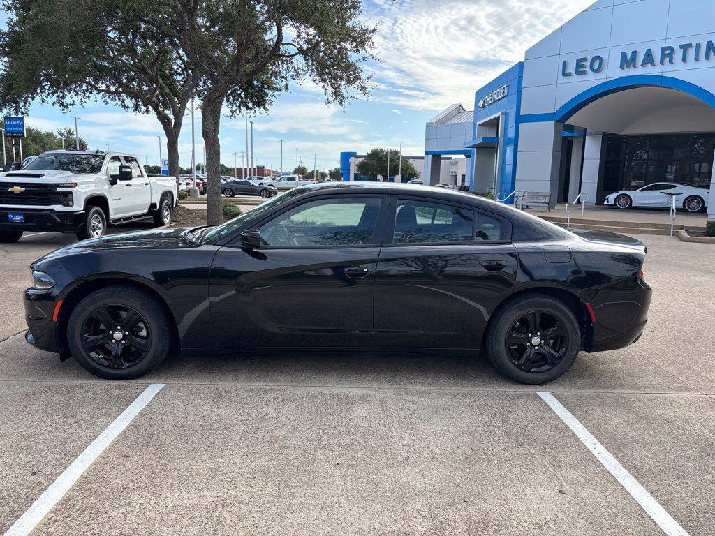Used 2022 Dodge Charger SXT RWD image 8